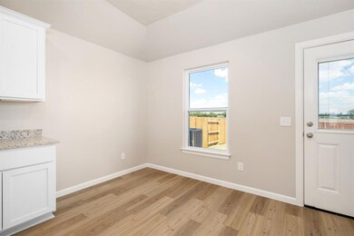 640 Luna Way, Tuttle, OK 73089 - photo 4