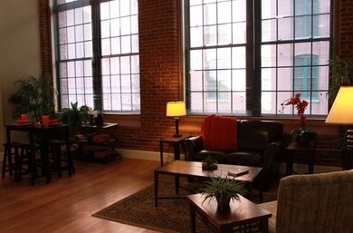 300 Canal St unit 8-520, Lawrence, MA 01840 - photo 4