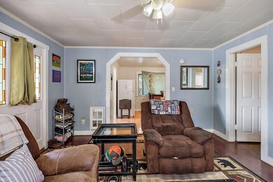 212 NW A St, Grants Pass, OR 97526 - photo 7