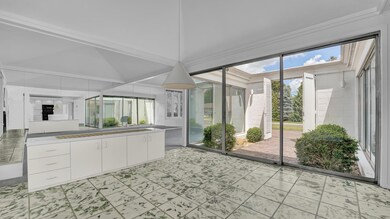 2177 Oakmount Road Upper Arlington Ohio-