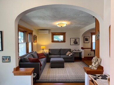 110 Vassal Ln unit 1, Cambridge, MA 02138 - photo 4