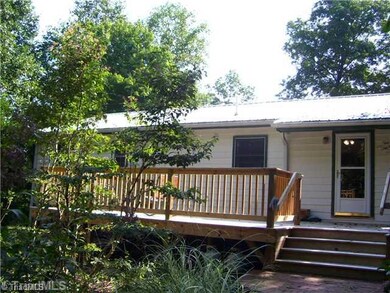 1318 Spanish Dr, Asheboro, NC 27205 - photo 2