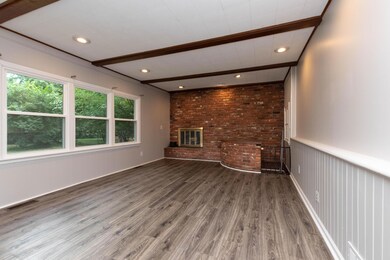 7familyroom1
