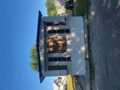 353 W Monroe St unit C3, Monticello, IL 61856 - photo 3