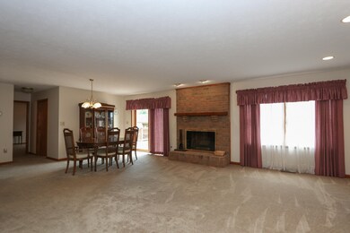 [2]-Living-Room