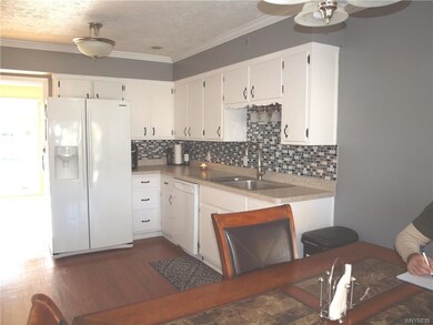 830 Niagara Pkwy, North Tonawanda, NY 14120 - photo 3