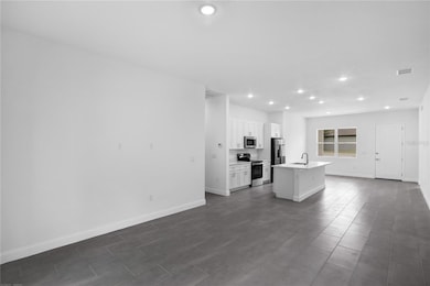 20563 SW Rainbow Lakes Blvd, Dunnellon, FL 34431 - photo 6