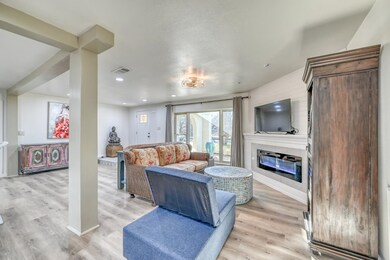 116 Crestwood Dr, Fredericksburg, TX 78624 - photo 2