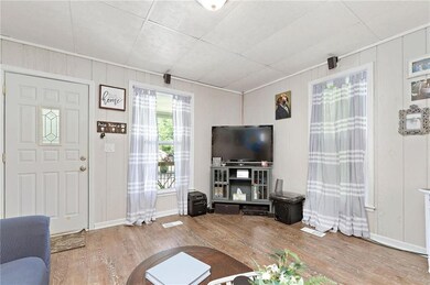 119 E Nichols St, Spring Hill, KS 66083 - photo 2