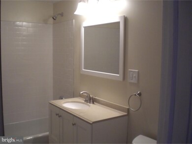 437 N Reading Ave, West Reading, PA 19611 - photo 7