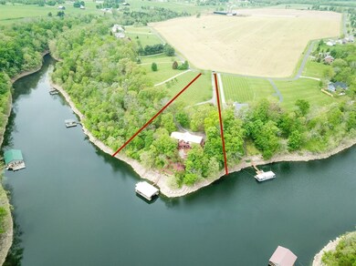 289 Lakeland Dr, Harrodsburg, KY 40330 - photo 2