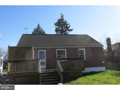 522 Primos Ave, Folcroft, PA 19032 - photo 2