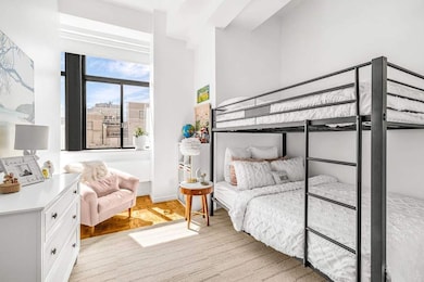 unlisted-address, New York, NY 10017 - photo 7