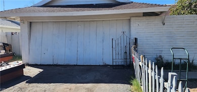 329 Lehman St, Las Vegas, NV 89110 - photo 4