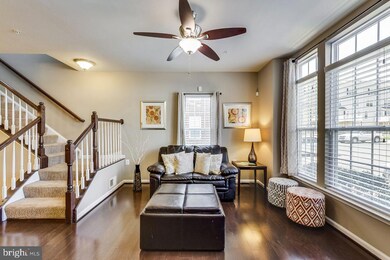 43591 Helmsdale Terrace, Chantilly, VA 20152 - photo 5