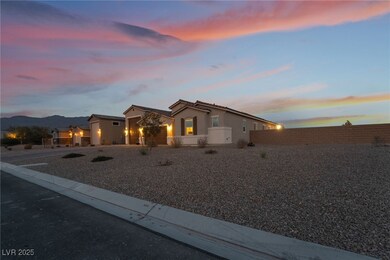 8750 Lutts St, Las Vegas, NV 89131 - photo 4