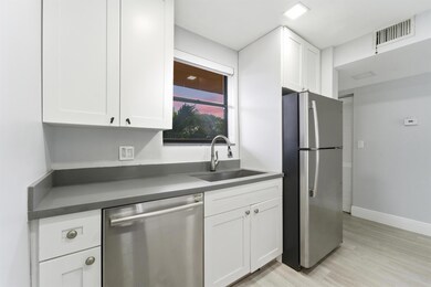 11477 NW 39th Ct unit 203, Coral Springs, FL 33065 - photo 5