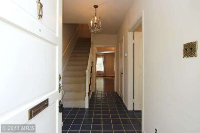 3557 Hamlet Place, Chevy Chase, MD 20815 - photo 3