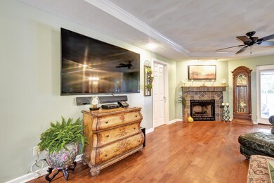 7816 Appleview Ln, Louisville, KY 40228 - photo 5