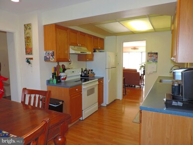 981 Putnam Blvd unit 84, Wallingford, PA 19086 - photo 6