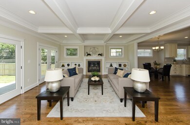 2300 Grove Ave, Falls Church, VA 22046 - photo 7