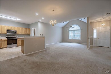 4845 Derby Ln unit 45B, Macungie, PA 18062 - photo 5