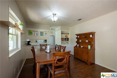 902 Lynn Ln, Copperas Cove, TX 76522 - photo 7