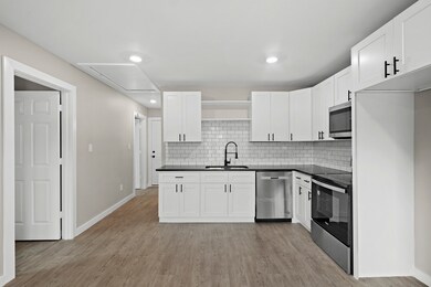 1644 County Road 180 unit 5, Alvin, TX 77511 - photo 2