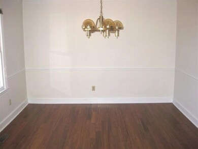 105 Bradford Ct, Jacksonville, NC 28546 - photo 5