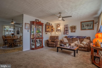 106 S McDonald St, Ranson, WV 25438 - photo 5