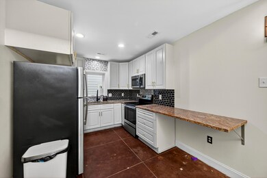 24 Strawberry Ln unit B, Charleston, SC 29403 - photo 6