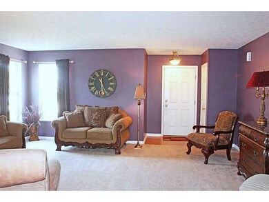 756 Scotch Pine Dr, Greenwood, IN 46143 - photo 3