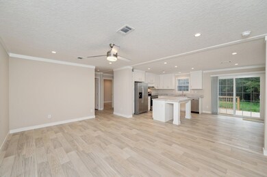 5-web-or-mls-304 E Michaelangelo Rd-01