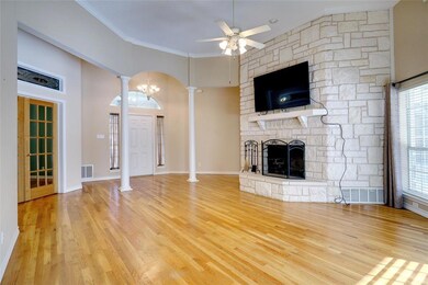 135 Southwood Bend, Springtown, TX 76082 - photo 4
