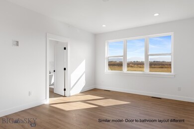 owners suite bedroom