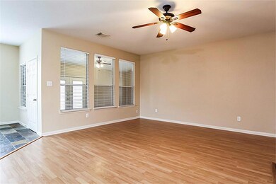 29606 Legends Pine Ln, Spring, TX 77386 - photo 5