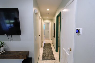 133 Smith St, Crestview, FL 32539 - photo 5