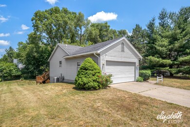 1801 Timberlane Ln NE, Grand Rapids, MI 49505 - photo 4