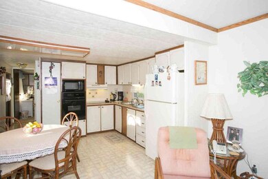 410 Osprey - Kitchen - Dining