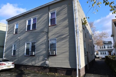 443 Norwood St unit 4, East Orange, NJ 07018 - photo 5