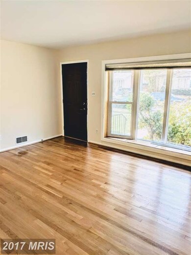 13211 Vandalia Dr, Rockville, MD 20853 - photo 2