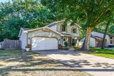 003-Front_View-4831681-small
