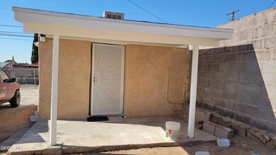 2922 Sacramento Ave unit B, El Paso, TX 79930 - photo 3