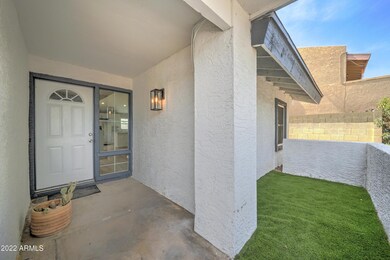 2618 N 54th Pl-4