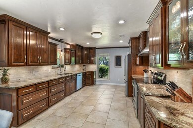 3809 Wimbleton Ct, Bedford, TX 76021 - photo 7