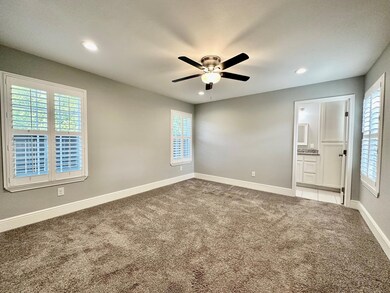 330 W Day St, Denison, TX 75020 - photo 6