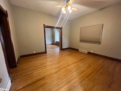 307 Cedar Ave, Charter Oak, IA 51439 - photo 5