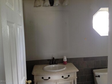 7801 Appleview Ln, Louisville, KY 40228 - photo 6