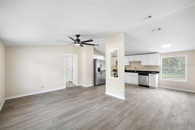 1135 Dean St, Mulberry, FL 33860 - photo 7