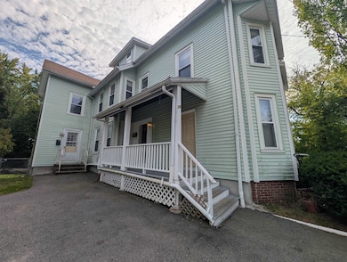 19 E Concord St unit B, Dover, NH 03820 - photo 3